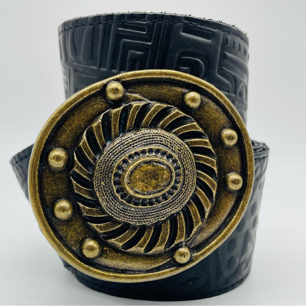 Accessories By Pearl Leather Black and Gold Embossed Belt with Decorative Buckle